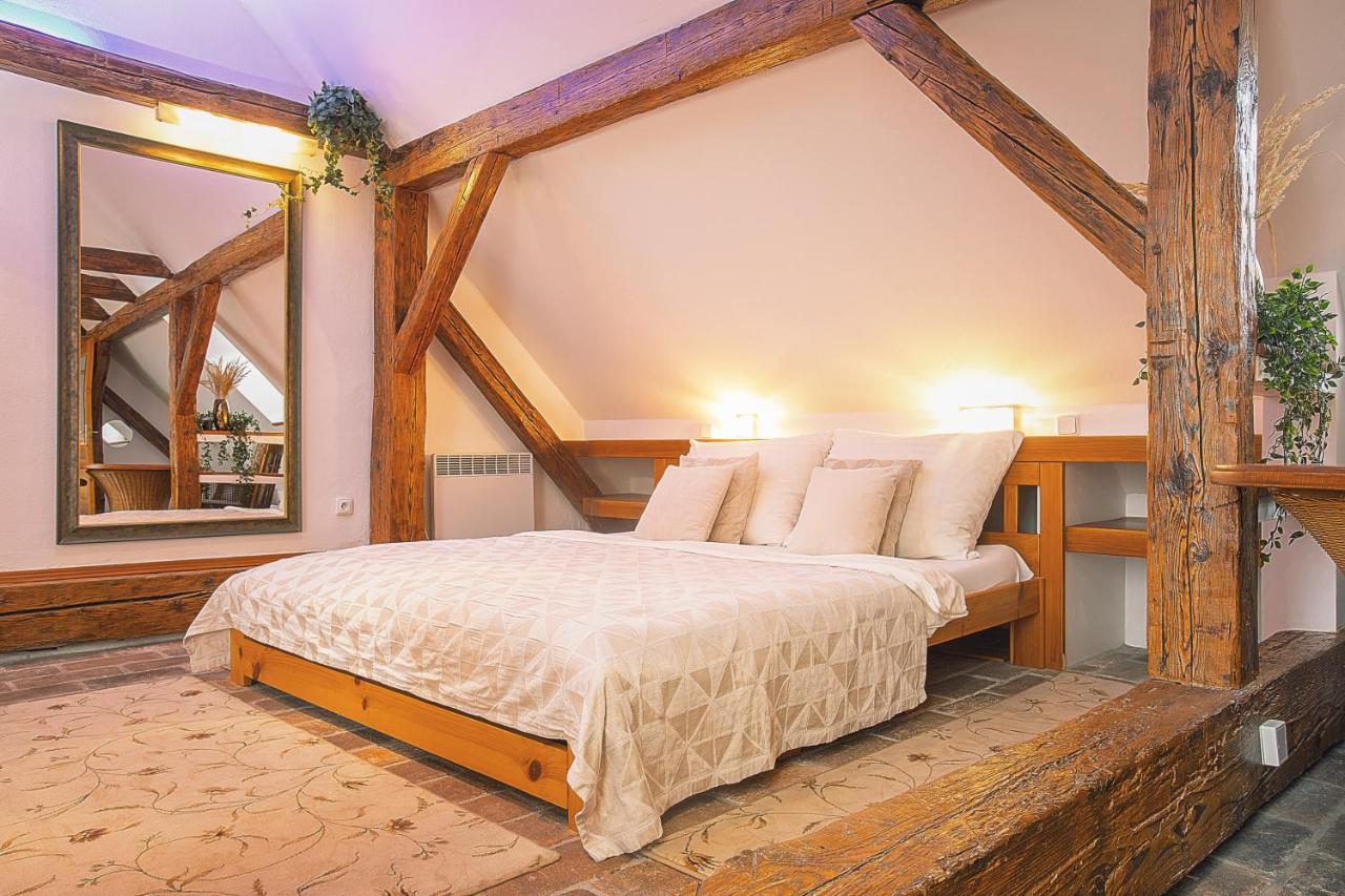 Český Krumlov Wellness Pension Ametyst מראה חיצוני תמונה