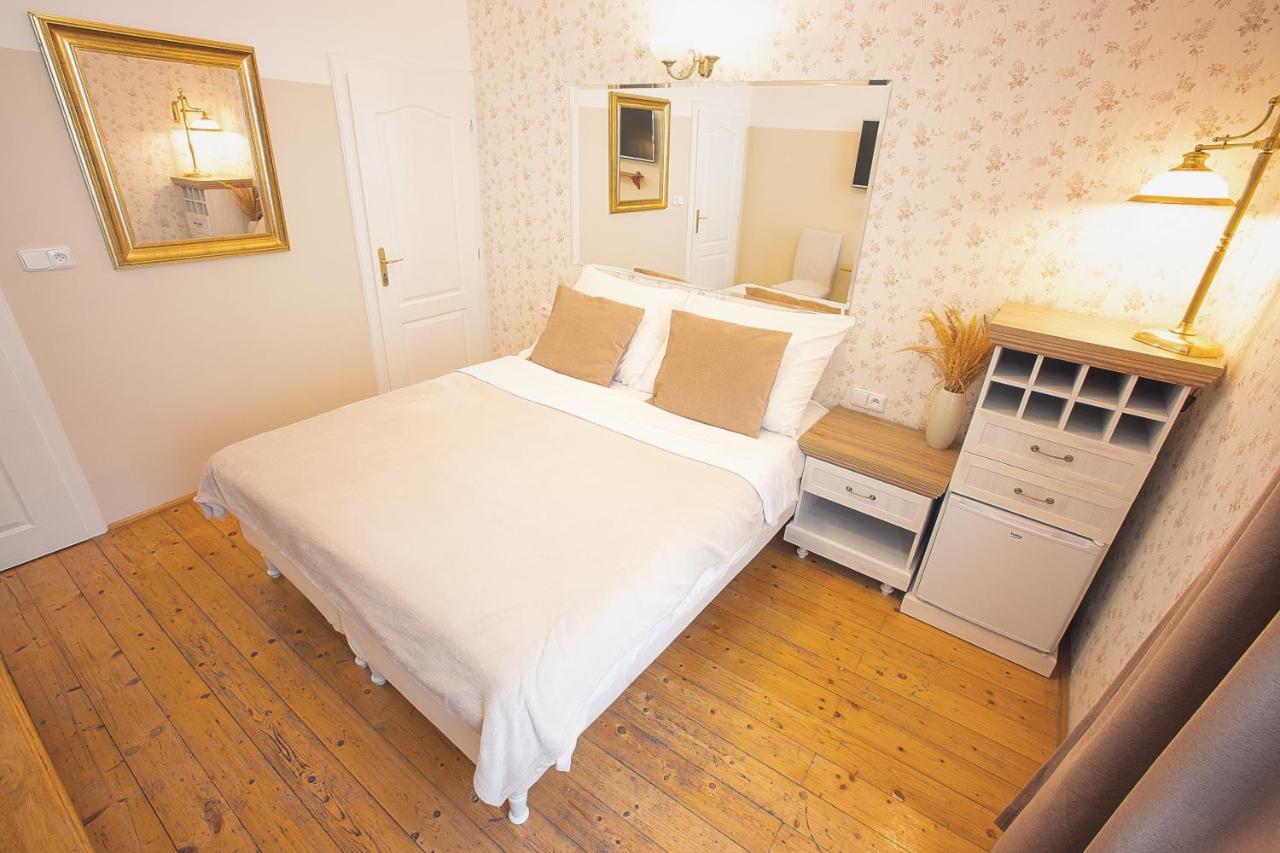 Český Krumlov Wellness Pension Ametyst מראה חיצוני תמונה