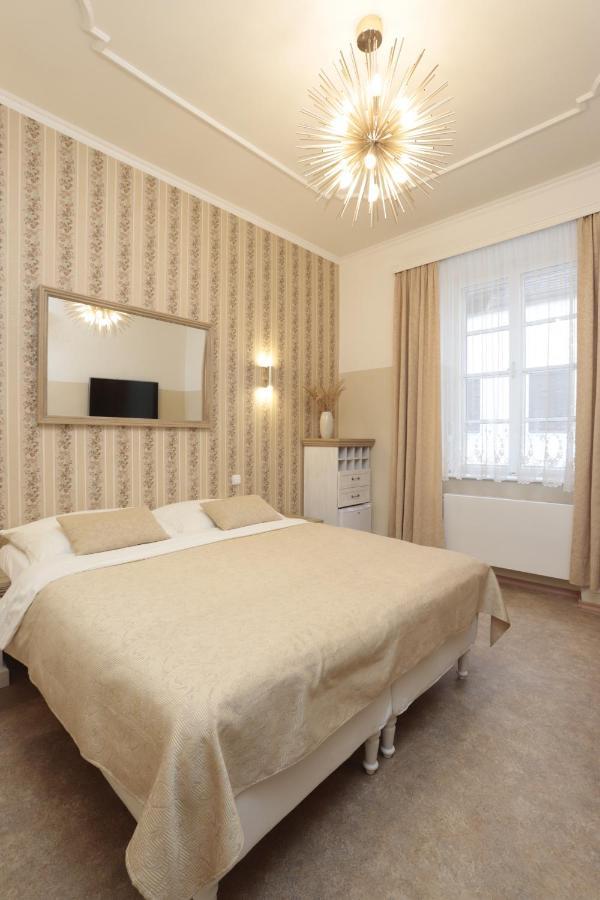 Český Krumlov Wellness Pension Ametyst מראה חיצוני תמונה